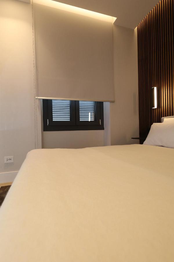 Renovated & Fully Equipped-Luxurious-2Room Fontana Suite, It Just Doesn'T Get Any Better! Olbia Zewnętrze zdjęcie