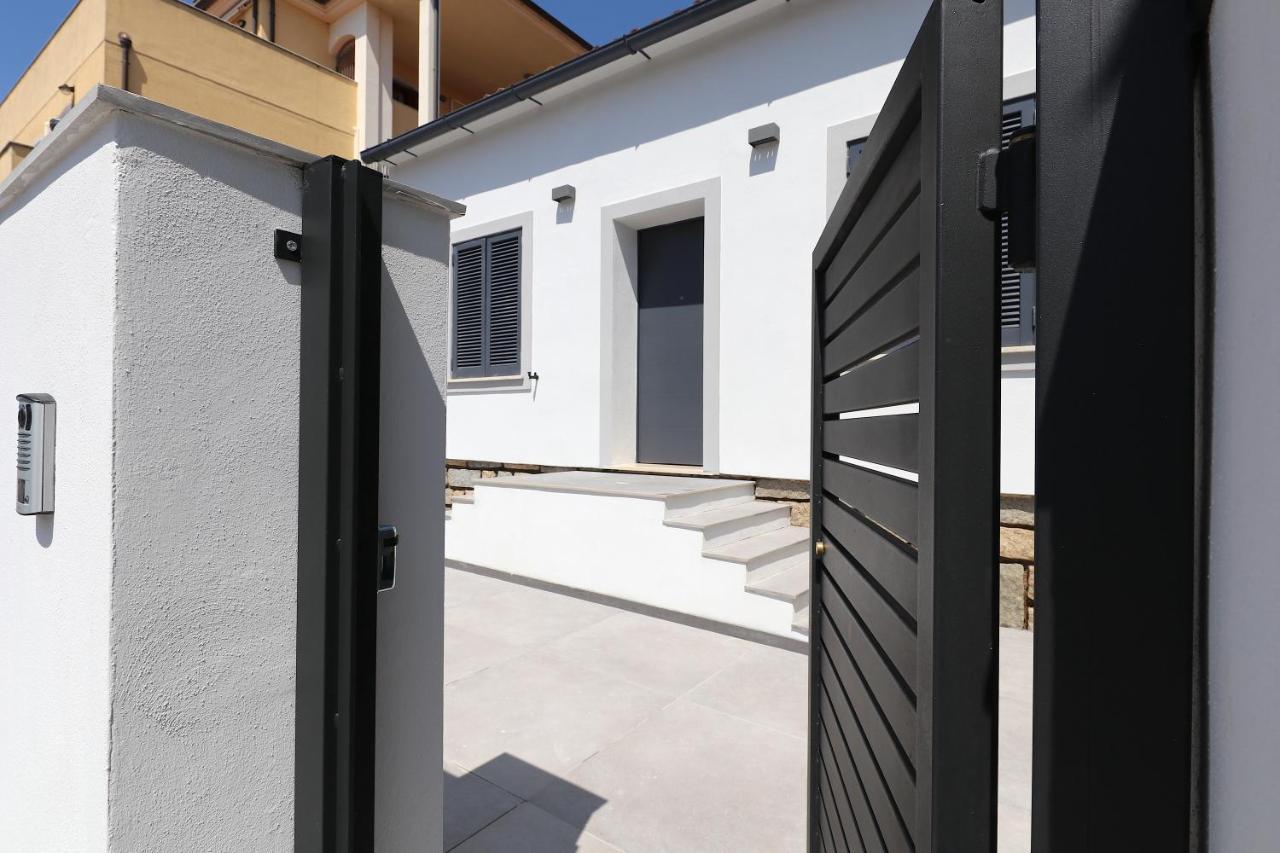 Renovated & Fully Equipped-Luxurious-2Room Fontana Suite, It Just Doesn'T Get Any Better! Olbia Zewnętrze zdjęcie