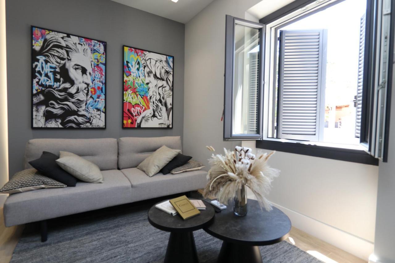 Renovated & Fully Equipped-Luxurious-2Room Fontana Suite, It Just Doesn'T Get Any Better! Olbia Zewnętrze zdjęcie